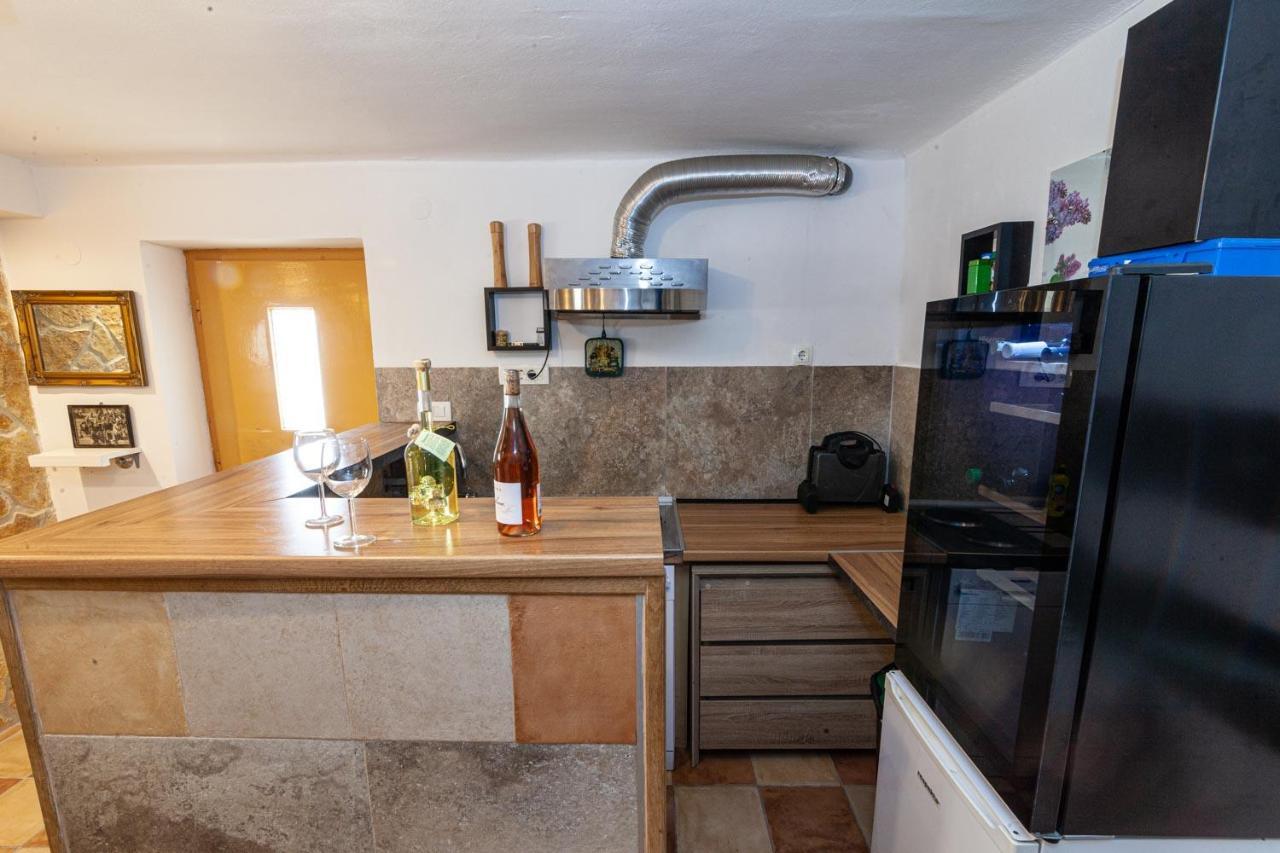 シベニク Andriana Houseヴィラ エクステリア 写真