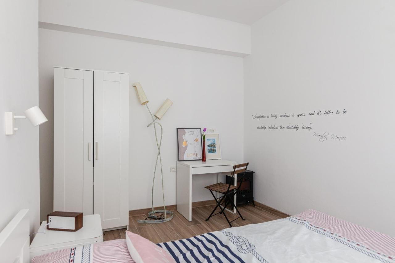 シベニク Andriana Houseヴィラ エクステリア 写真